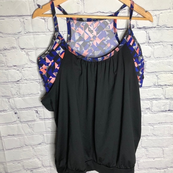 New York & Company Black Tank Top with Built-In Bra XL Athletic Tank - Picture 1 of 5